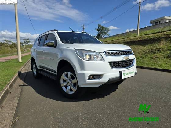 CHEVROLET TRAILBLAZER 2.8 LTZ 4X4 16V TURBO DIESEL 4P AUTOMÁTICO CHEVROLET TRAILBLAZER 2.8 LTZ 4X4 16V TURBO DIESEL 4P AUTOMÁTICO